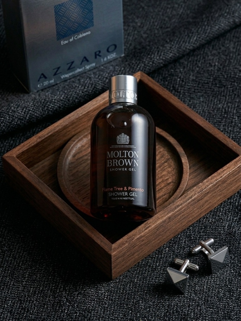 Men’s Luxury Grooming Bundle: Molton Brown Pimento 10oz & Azzaro Chrome 50ml Set - Picture 6 of 9